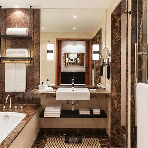 Deluxe  Beach King Room